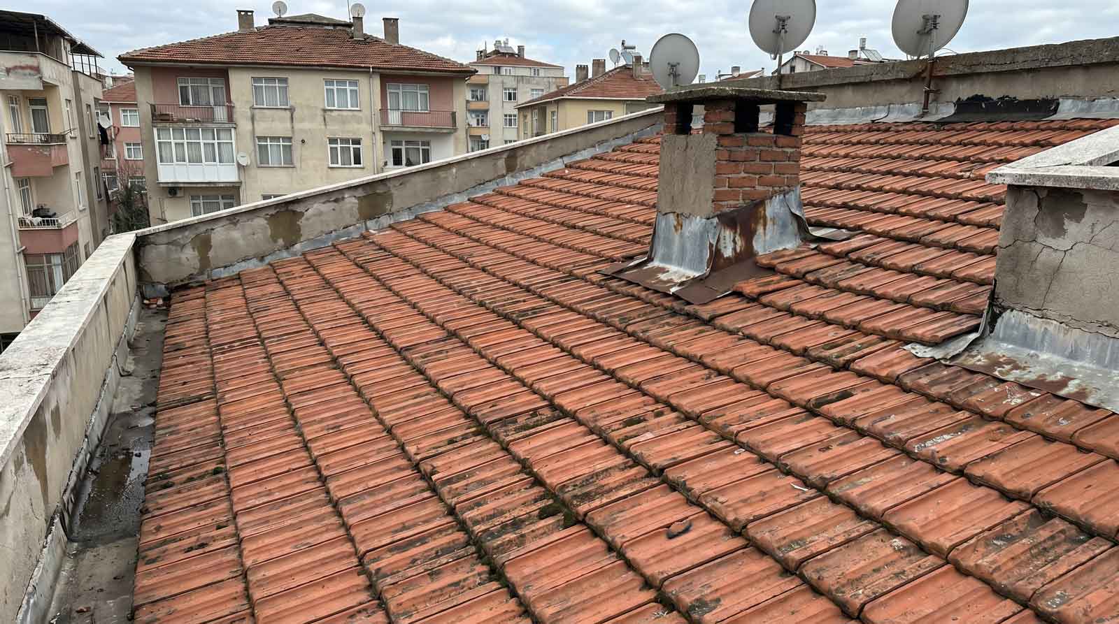 Çatı İzolasyonu Uygulaması — uygulama öncesi